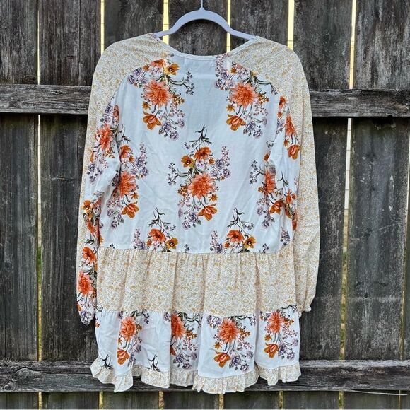 One Eleven North Boho Floral Tiered Blouse Medium - Picture 5 of 5